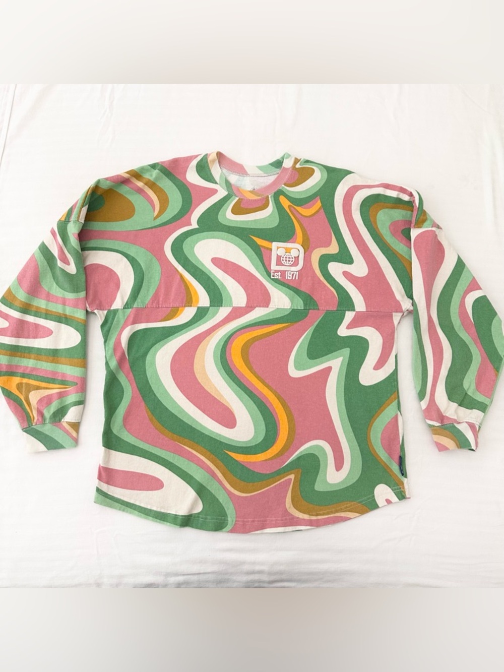 Disney Parks Retro Swirl Spirit Jersey Size M Walt Disney World Puff Print